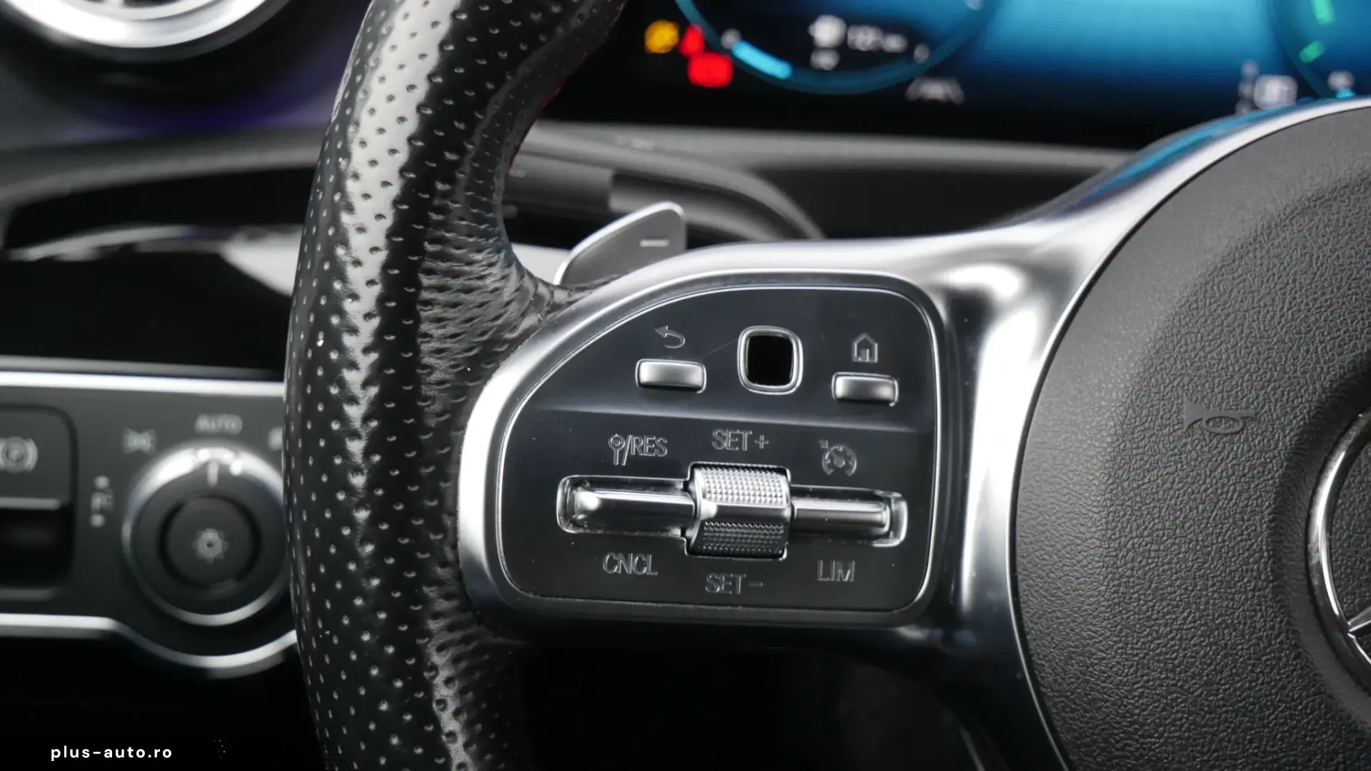 Mercedes-Benz CLA 200 7G-DCT Edition AMG Line