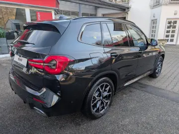 BMW X3 xDrive20i M Sport Navi 360  SHZ DAB