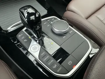 BMW X3 M40d DA Prof PA  HuD Laser HK Pano AHK 20  LM