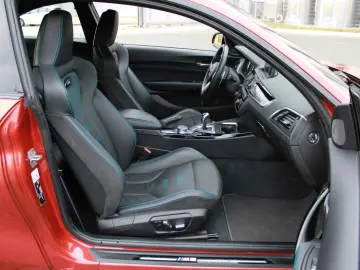 BMW M2 Competition DKG SchalenSitze DE-FZG Kamera