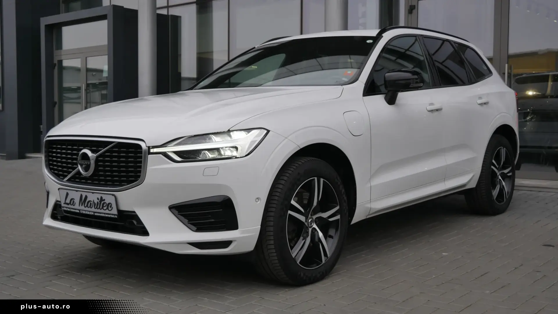 Volvo XC 60 T8 Twin Engine AWD R-Design