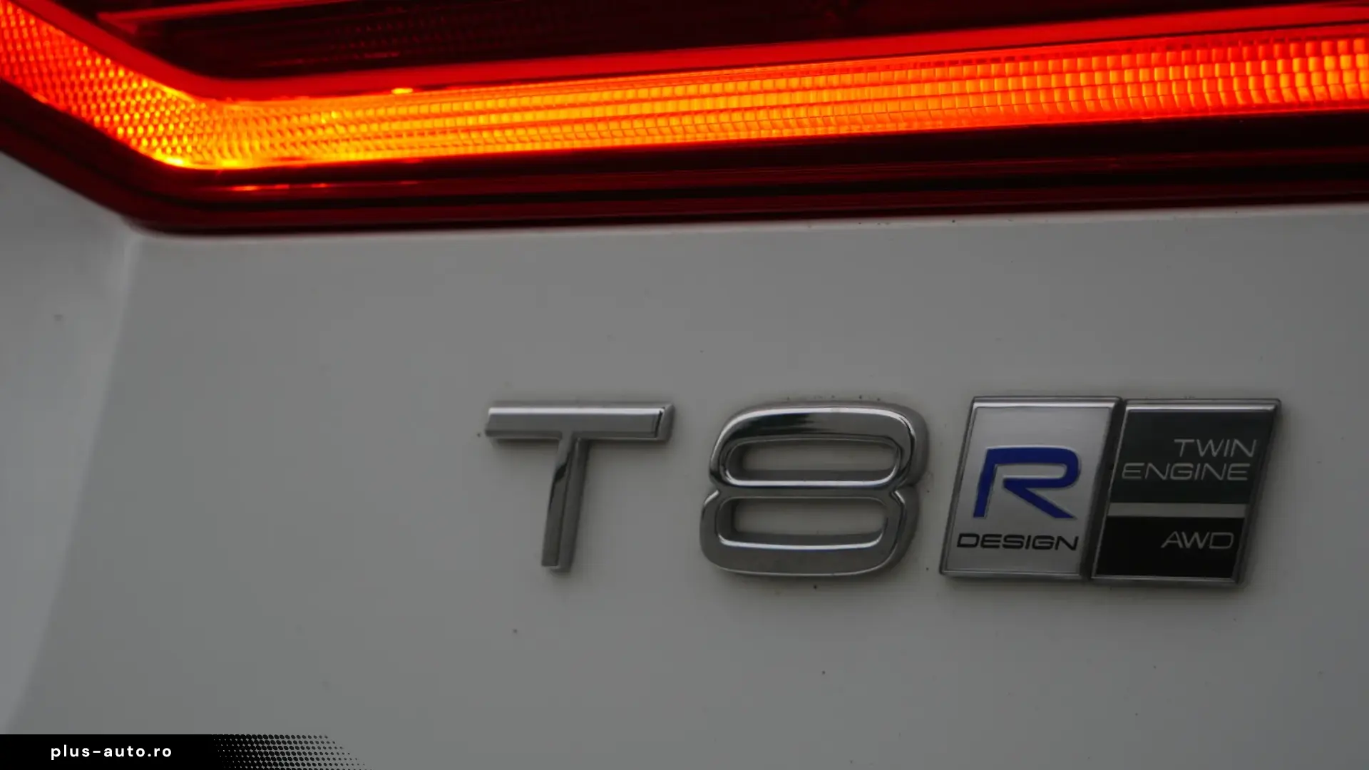 Volvo XC 60 T8 Twin Engine AWD R-Design