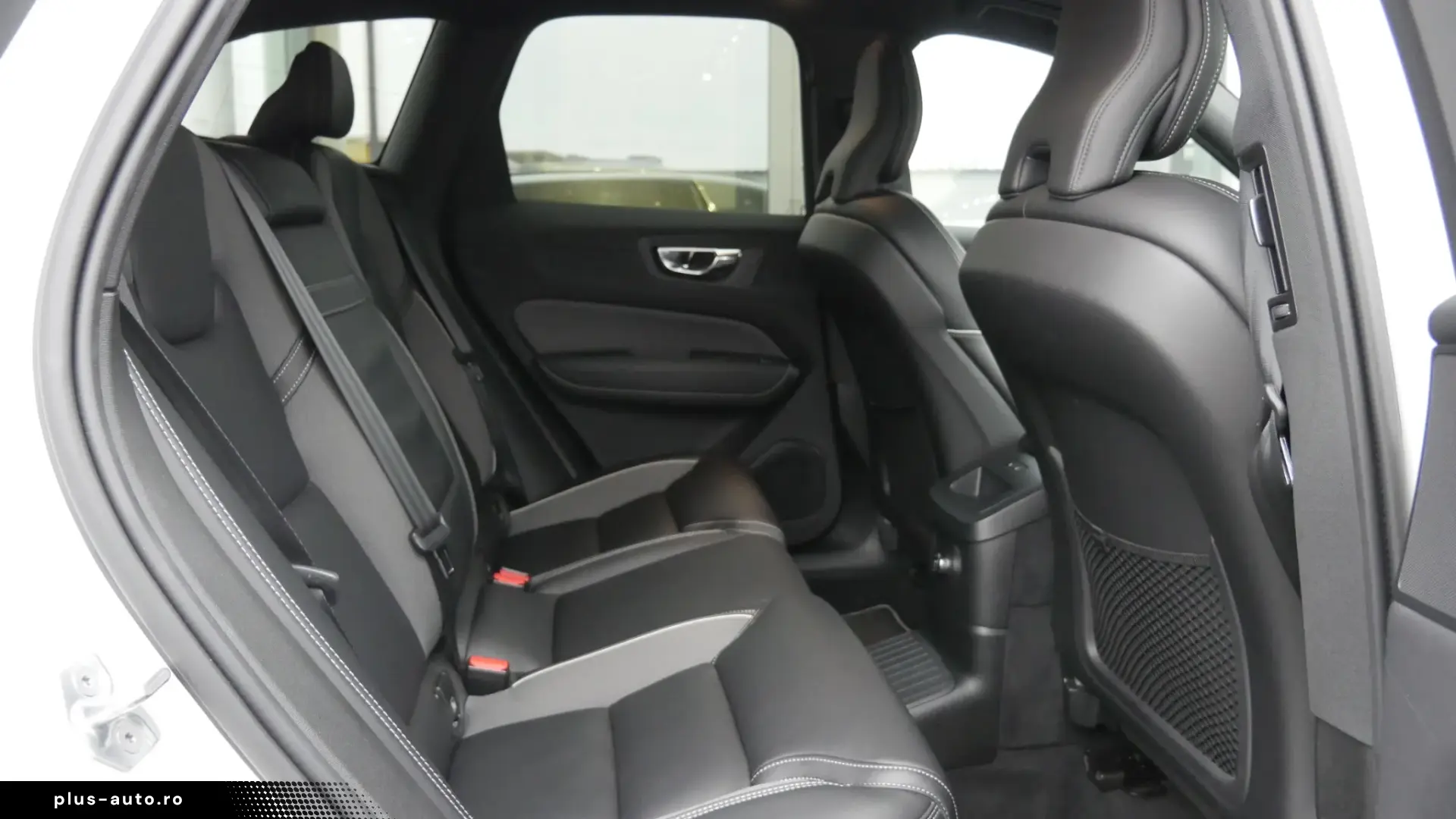 Volvo XC 60 T8 Twin Engine AWD R-Design