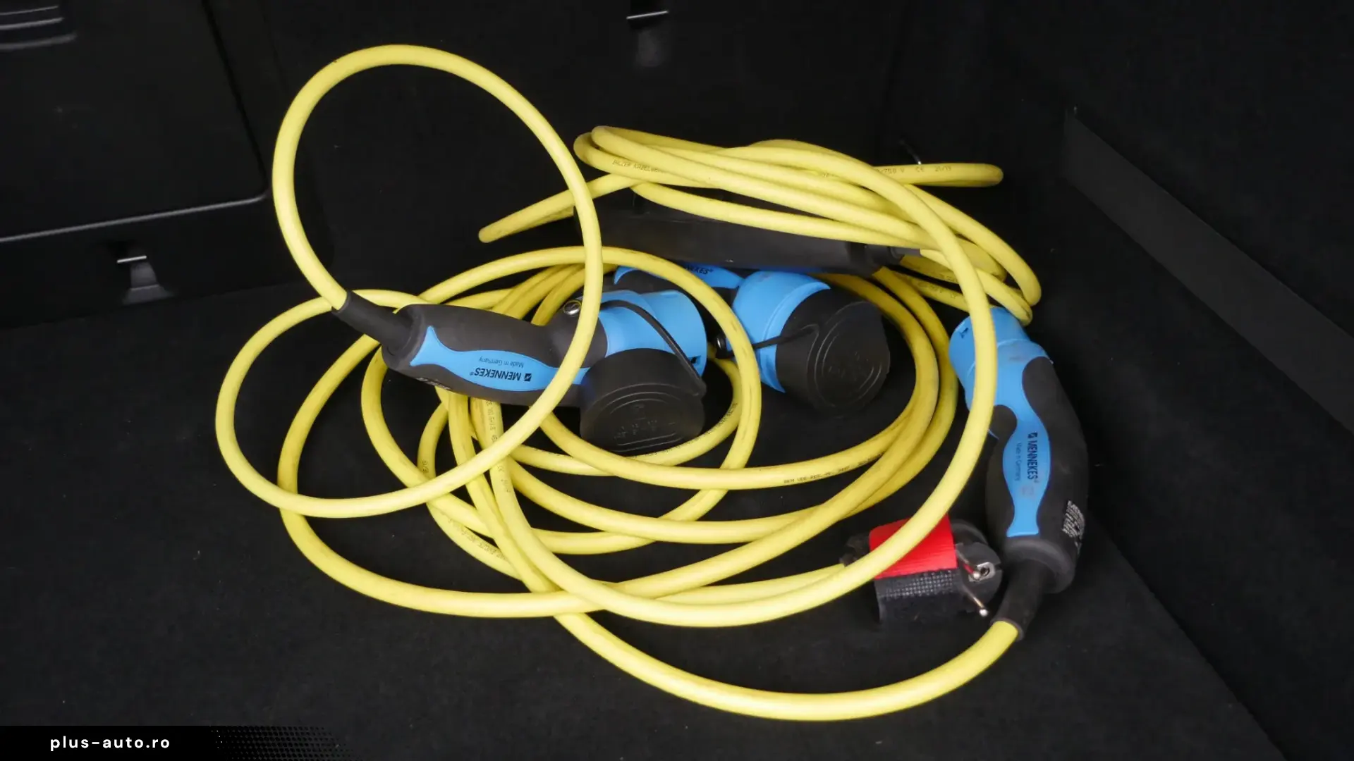 Volvo XC 60 T8 Twin Engine AWD R-Design