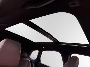 BMW 223d xDrive Active Tourer M Sport AHK Pano