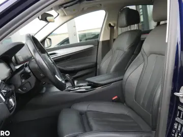 BMW Seria 5 530i xDrive AT