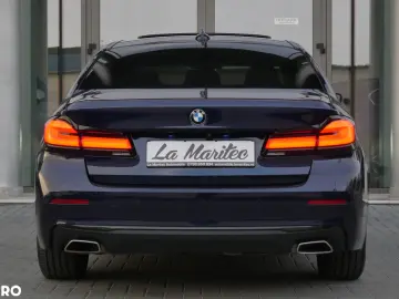 BMW Seria 5 530i xDrive AT