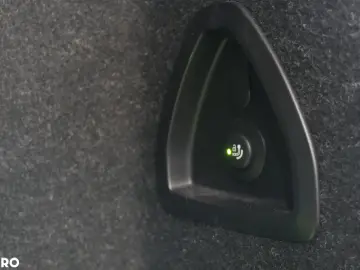 BMW Seria 5 530i xDrive AT