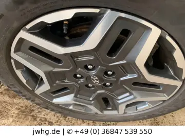 HYUNDAI Santa Fe Prime PlugIn 4WD 7Sitz 360  Pano HeadUp