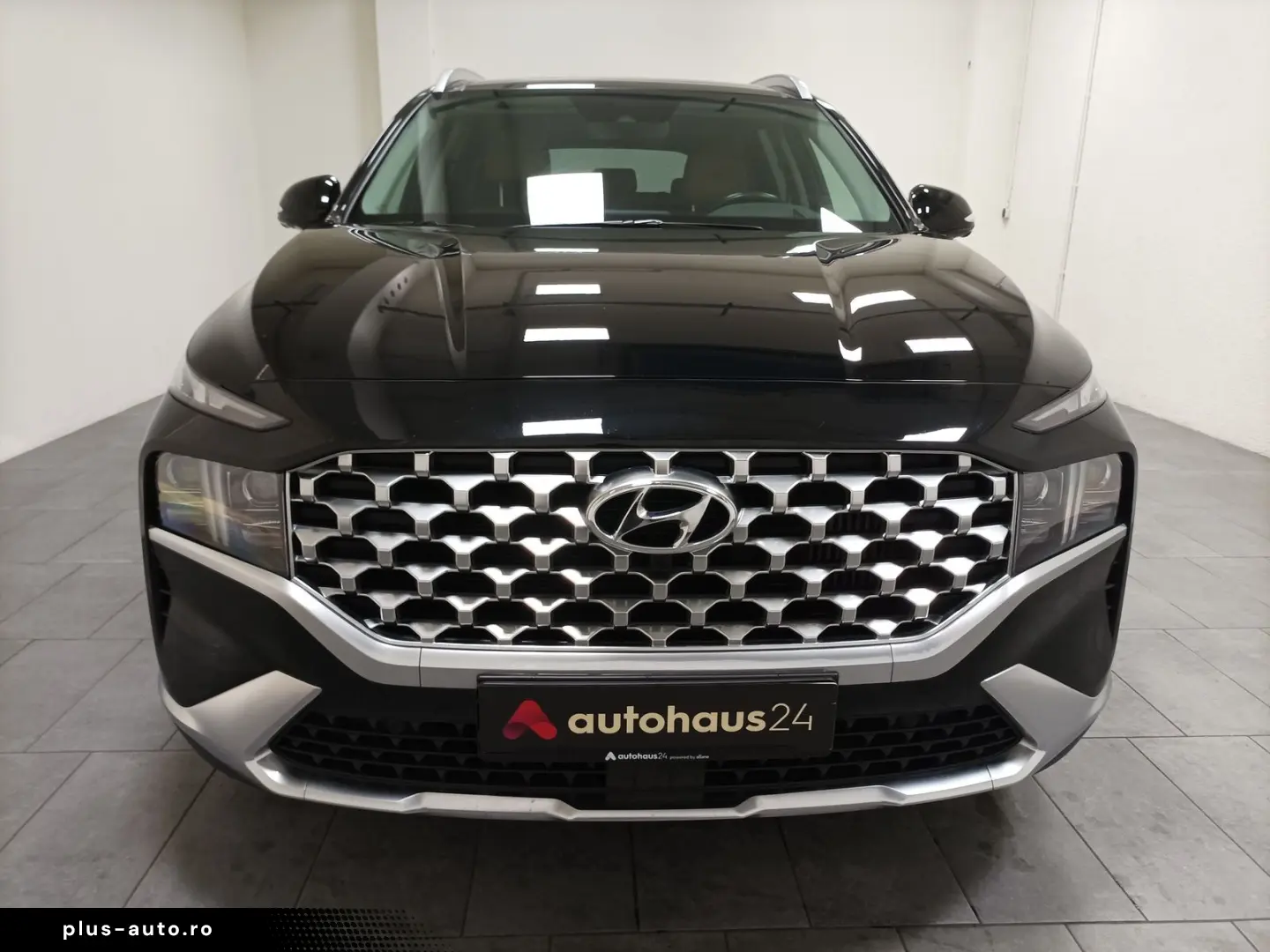 HYUNDAI Santa Fe 1.6 T-GDI 4WD 7Sitze Navi Pano Sitzhzg.