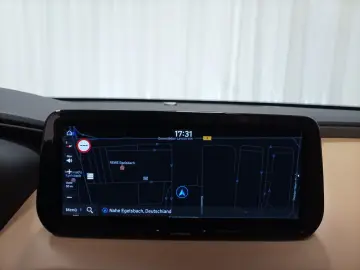 HYUNDAI Santa Fe 1.6 T-GDI 4WD 7Sitze Navi Pano Sitzhzg.