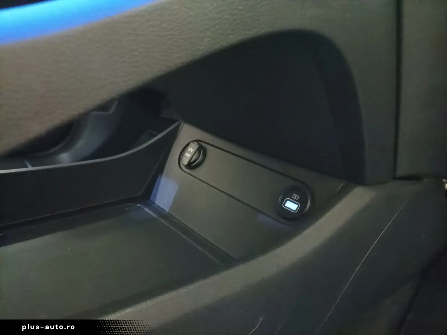 HYUNDAI Santa Fe 1.6 T-GDI 4WD 7Sitze Navi Pano Sitzhzg.