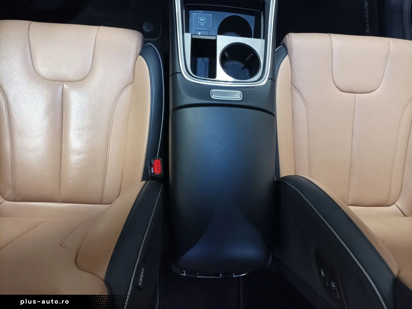 HYUNDAI Santa Fe 1.6 T-GDI 4WD 7Sitze Navi Pano Sitzhzg.