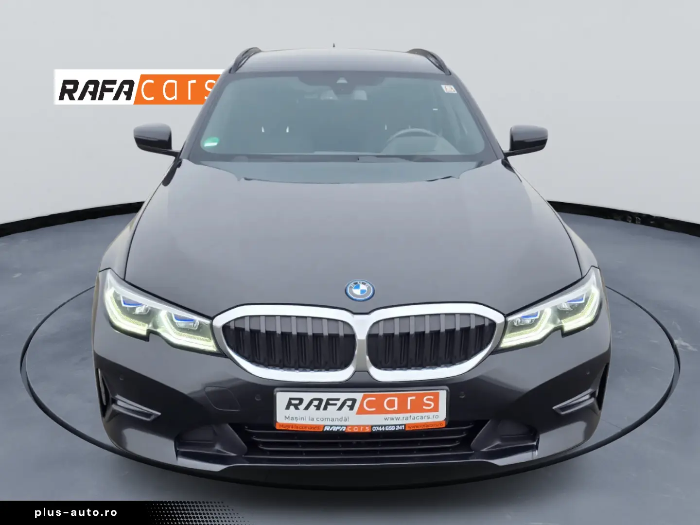 BMW Seria 3 330e xDrive Aut. Luxury Line