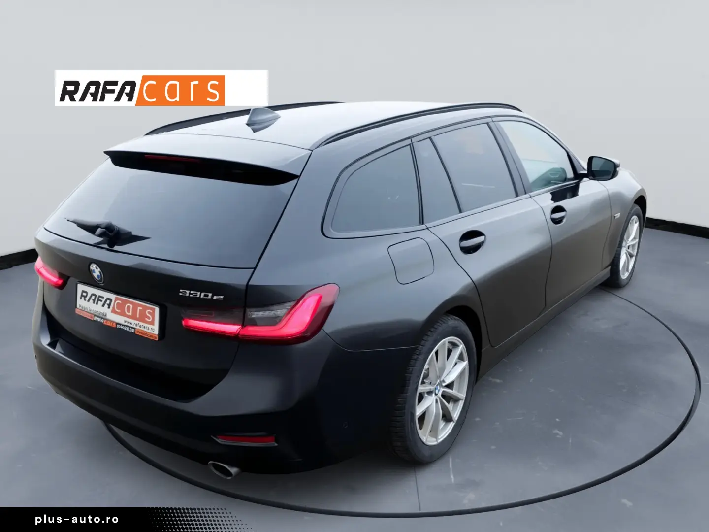 BMW Seria 3 330e xDrive Aut. Luxury Line