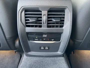 BMW Seria 3 330e xDrive Aut. Luxury Line