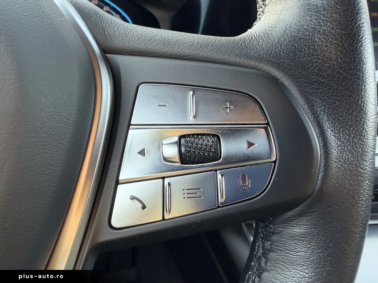 BMW Seria 3 330e xDrive Aut. Luxury Line