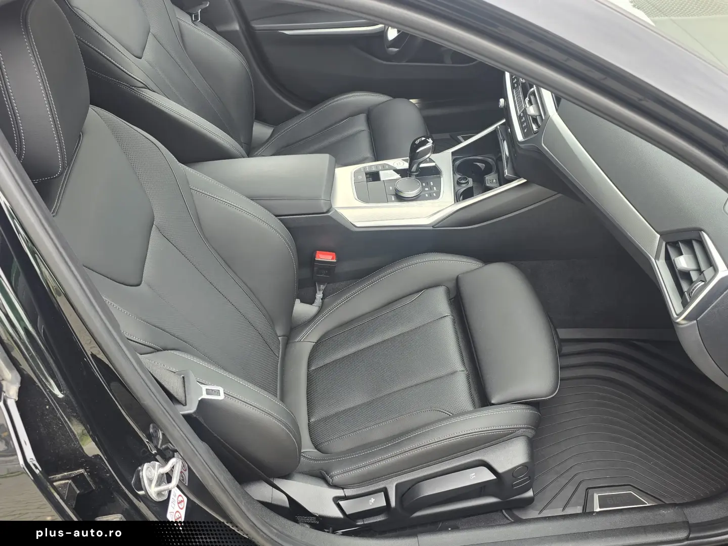 BMW Seria 3 330e xDrive Aut. Luxury Line