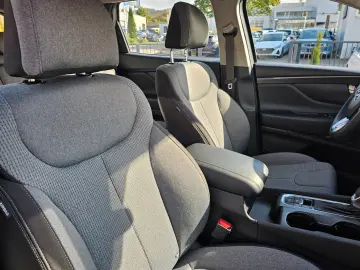 HYUNDAI Santa Fe 2 2 CRDI DCT