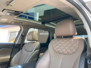 HYUNDAI SANTA FE 1.6T-GDI Plug-In-Hybrid Prime 4WD Seven