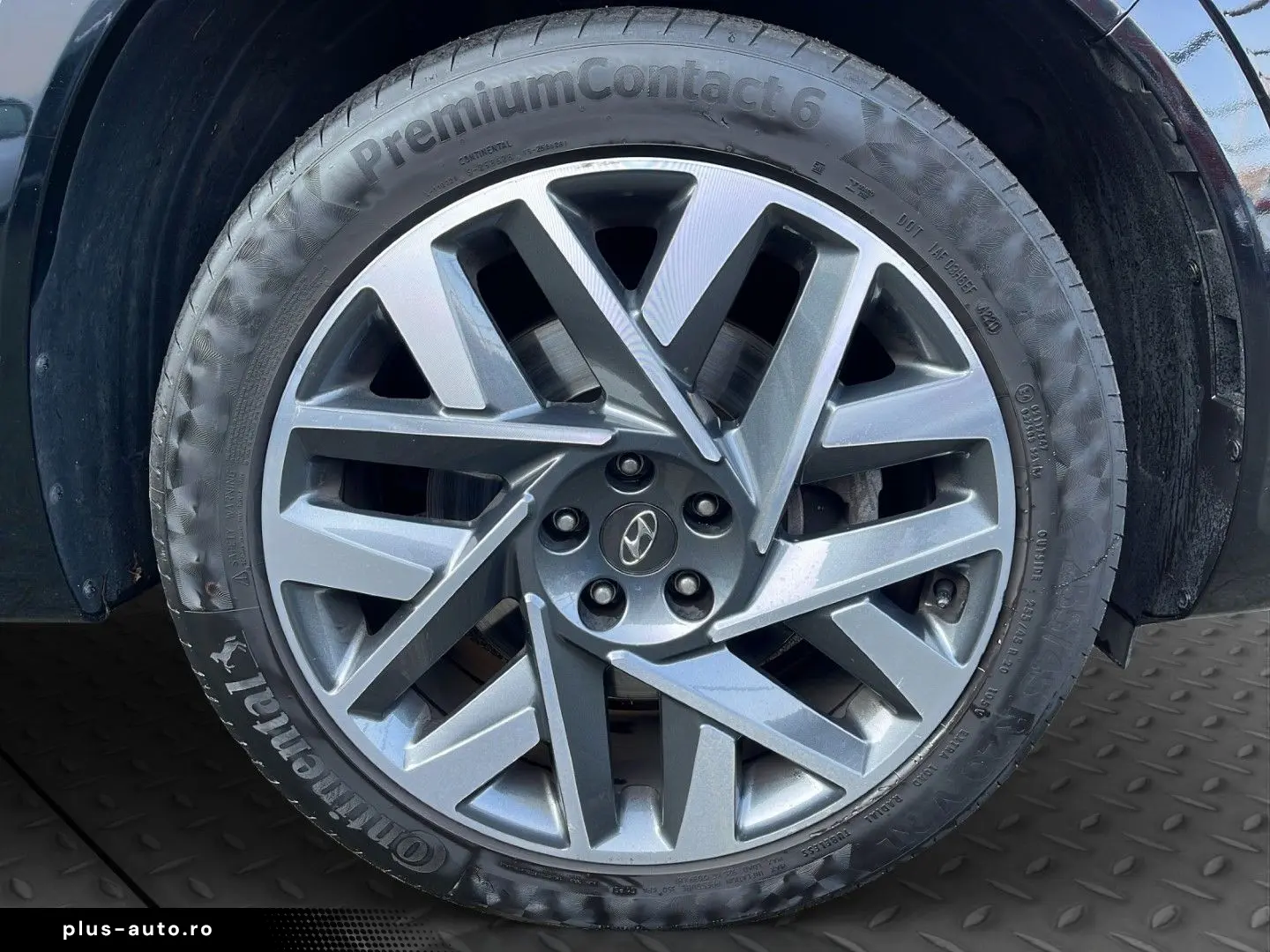 HYUNDAI SANTA FE SEVEN SIGNATURE 2.2 CRDi  NAVI PANO MEM