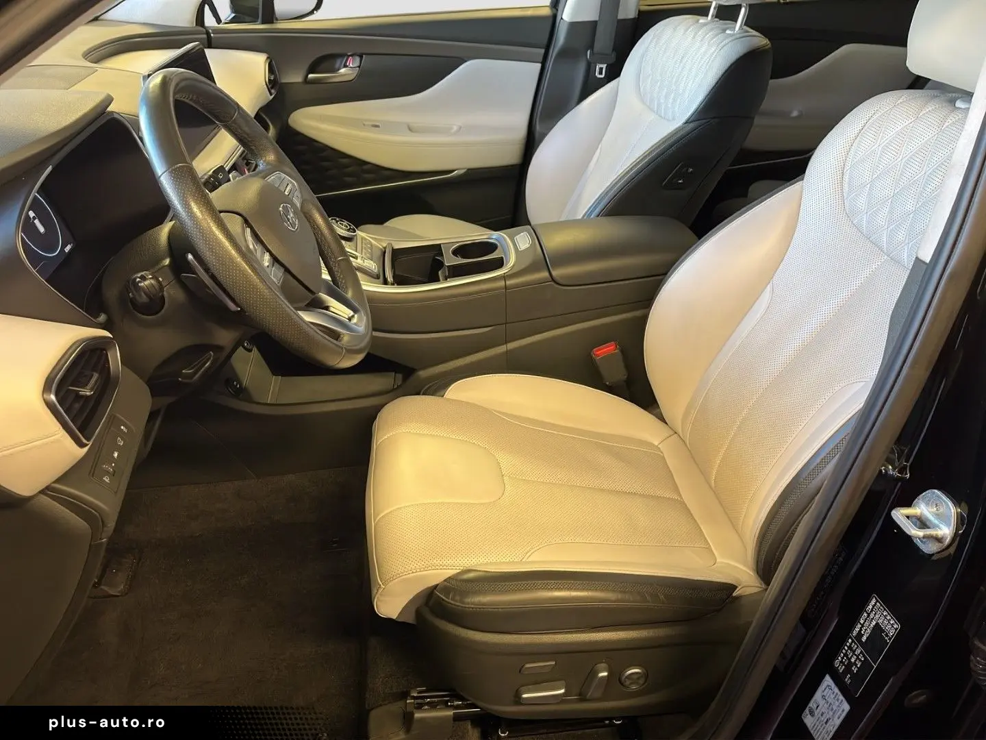 HYUNDAI SANTA FE SEVEN SIGNATURE 2.2 CRDi  NAVI PANO MEM