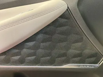 HYUNDAI SANTA FE SEVEN SIGNATURE 2.2 CRDi  NAVI PANO MEM