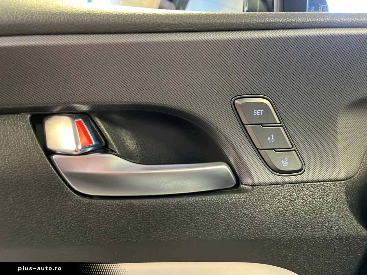 HYUNDAI SANTA FE SEVEN SIGNATURE 2.2 CRDi  NAVI PANO MEM