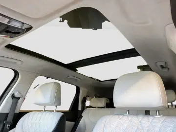 HYUNDAI SANTA FE SEVEN SIGNATURE 2.2 CRDi  NAVI PANO MEM