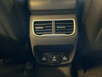 HYUNDAI SANTA FE SEVEN SIGNATURE 2.2 CRDi  NAVI PANO MEM