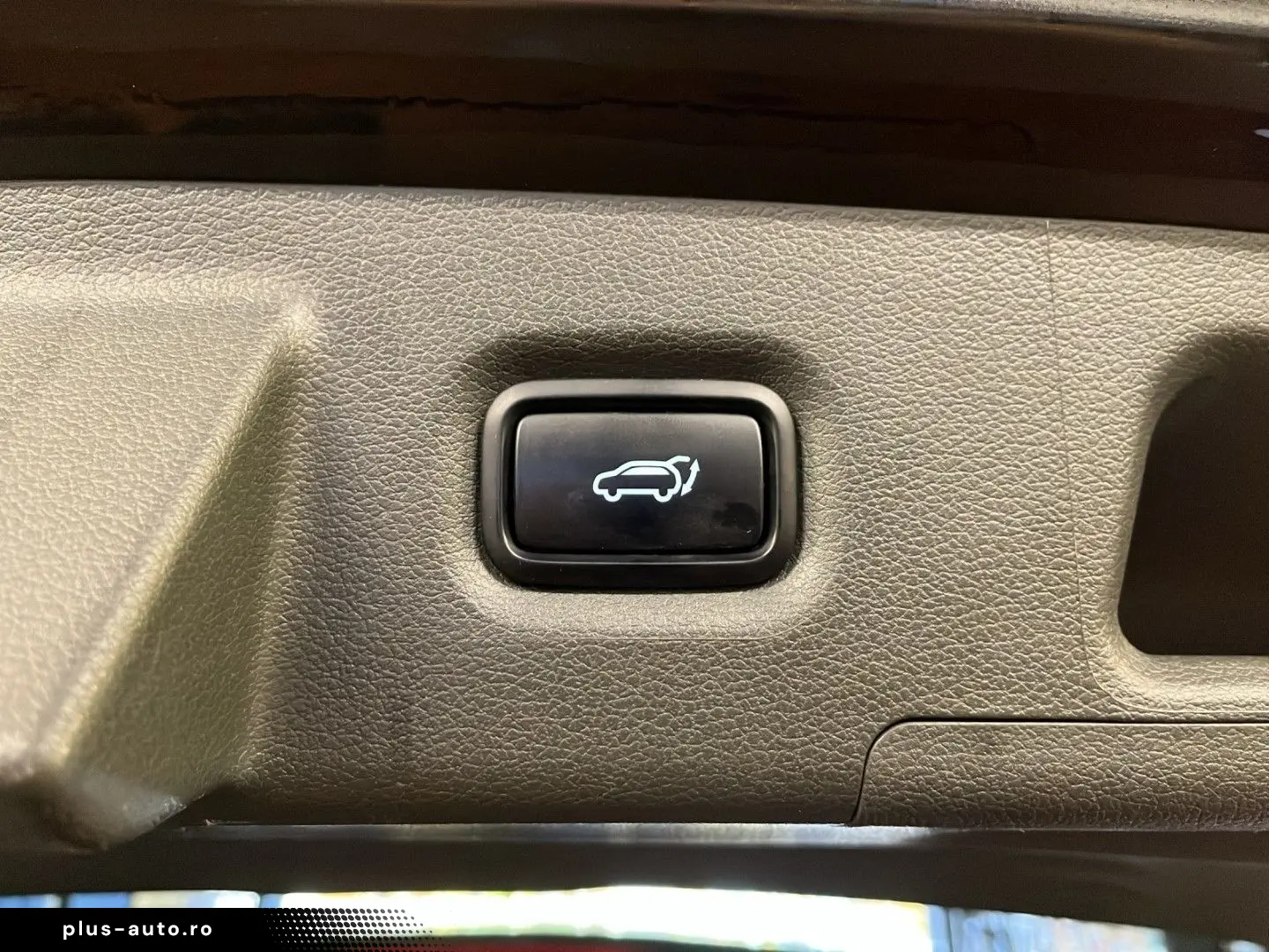 HYUNDAI SANTA FE SEVEN SIGNATURE 2.2 CRDi  NAVI PANO MEM