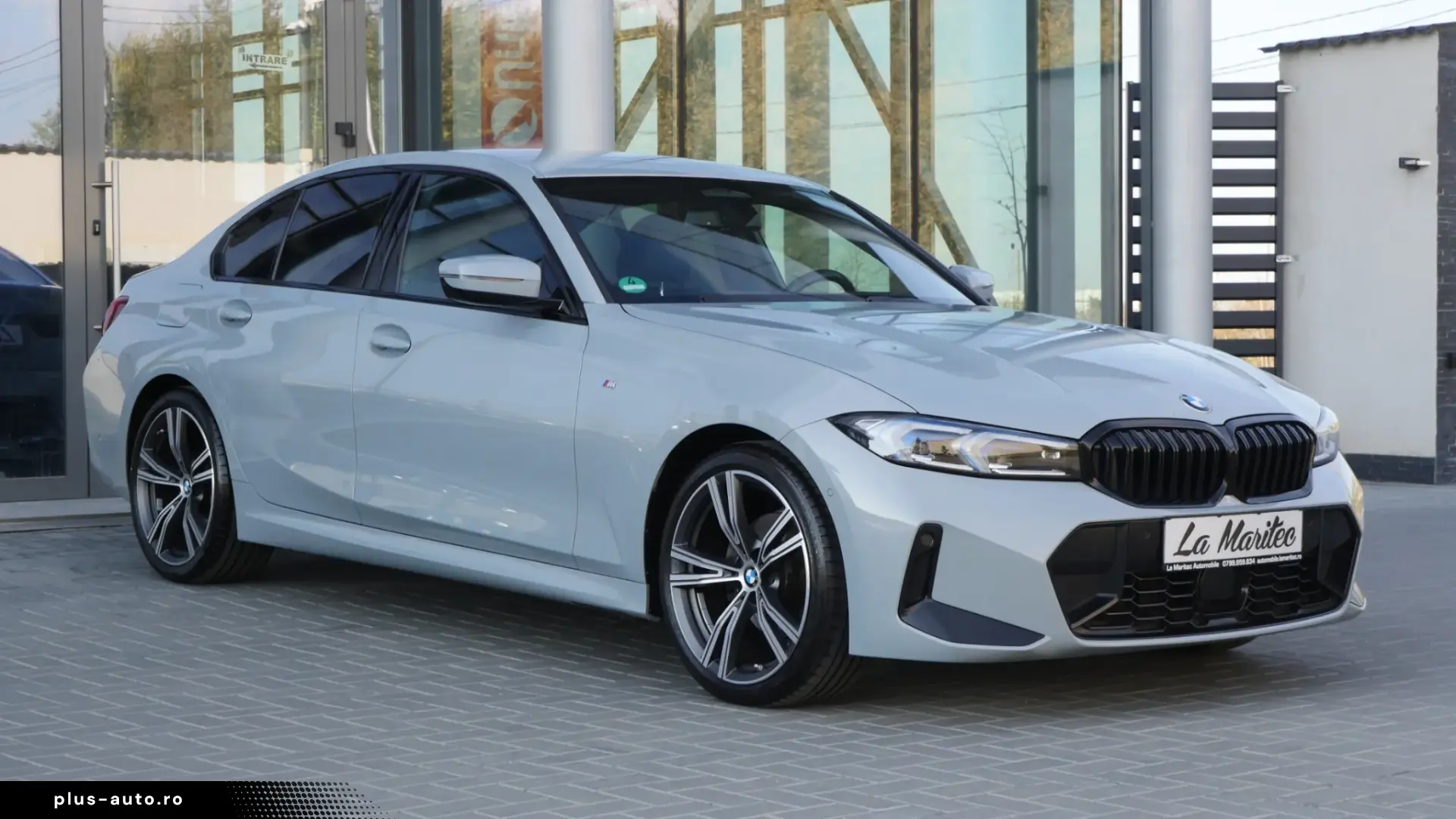 BMW Seria 3 320d xDrive AT M Sport