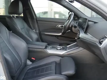 BMW Seria 3 320d xDrive AT M Sport