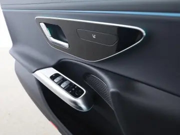 Mercedes-Benz E 300e T AMG Line Advanced