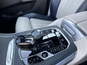 BMW X5 XDRIVE 45E - LASER -SKY LOUNGE-MASAJ