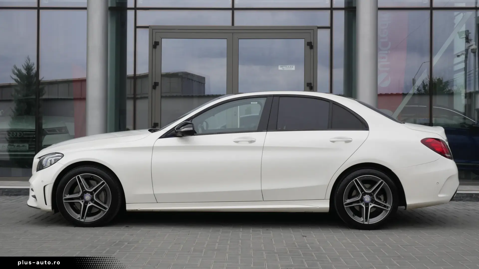 Mercedes-Benz C 300 d 4Matic 9G-TRONIC AMG Line