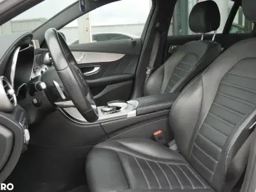 Mercedes-Benz C 300 d 4Matic 9G-TRONIC AMG Line