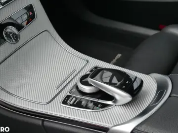 Mercedes-Benz C 300 d 4Matic 9G-TRONIC AMG Line