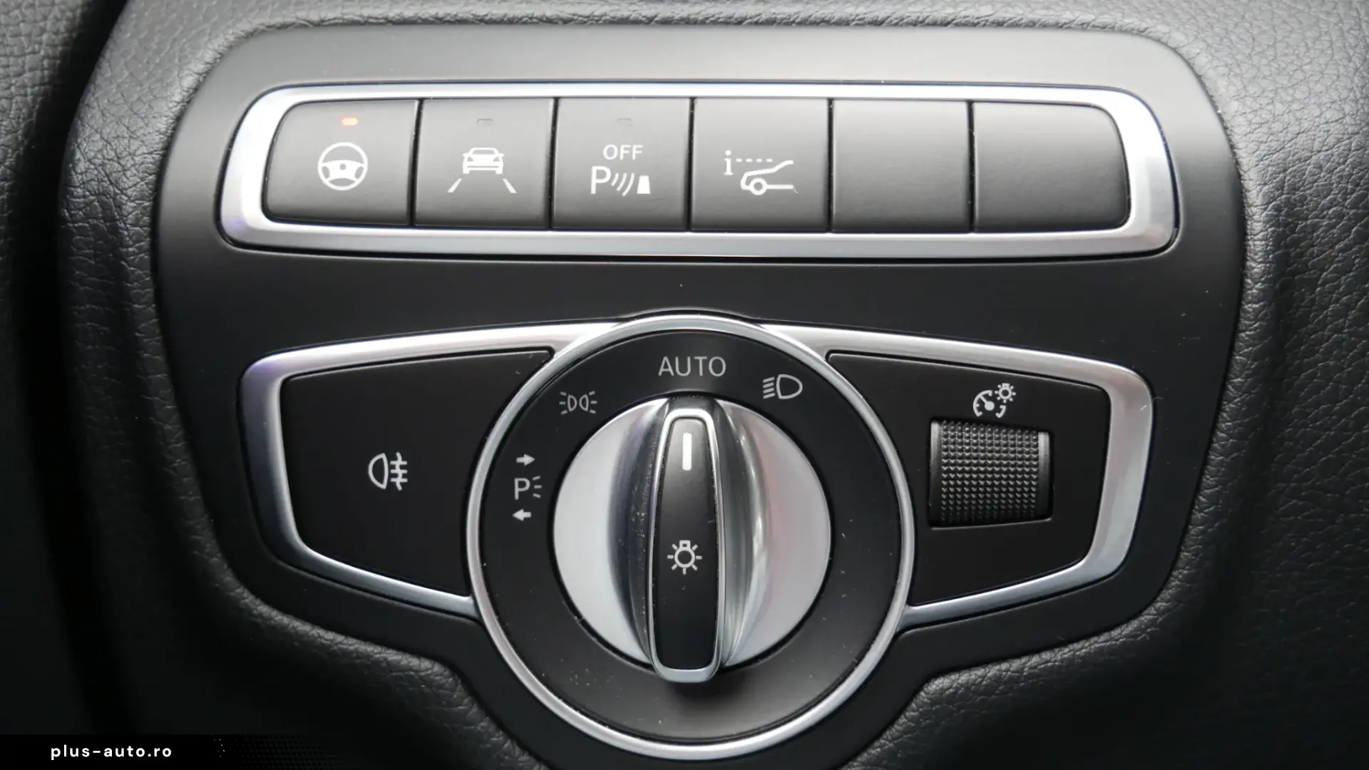 Mercedes-Benz C 300 d 4Matic 9G-TRONIC AMG Line