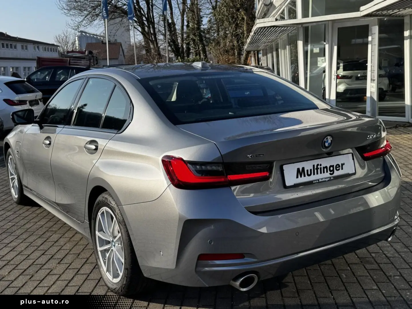 BMW 330e xDrive Sports