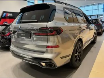 BMW X7 xDrive40