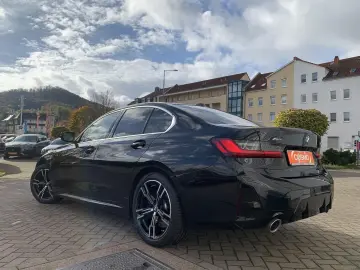 BMW 330i xDrive M Sport