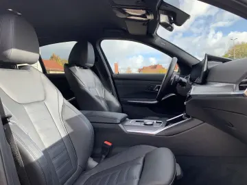 BMW 330i xDrive M Sport