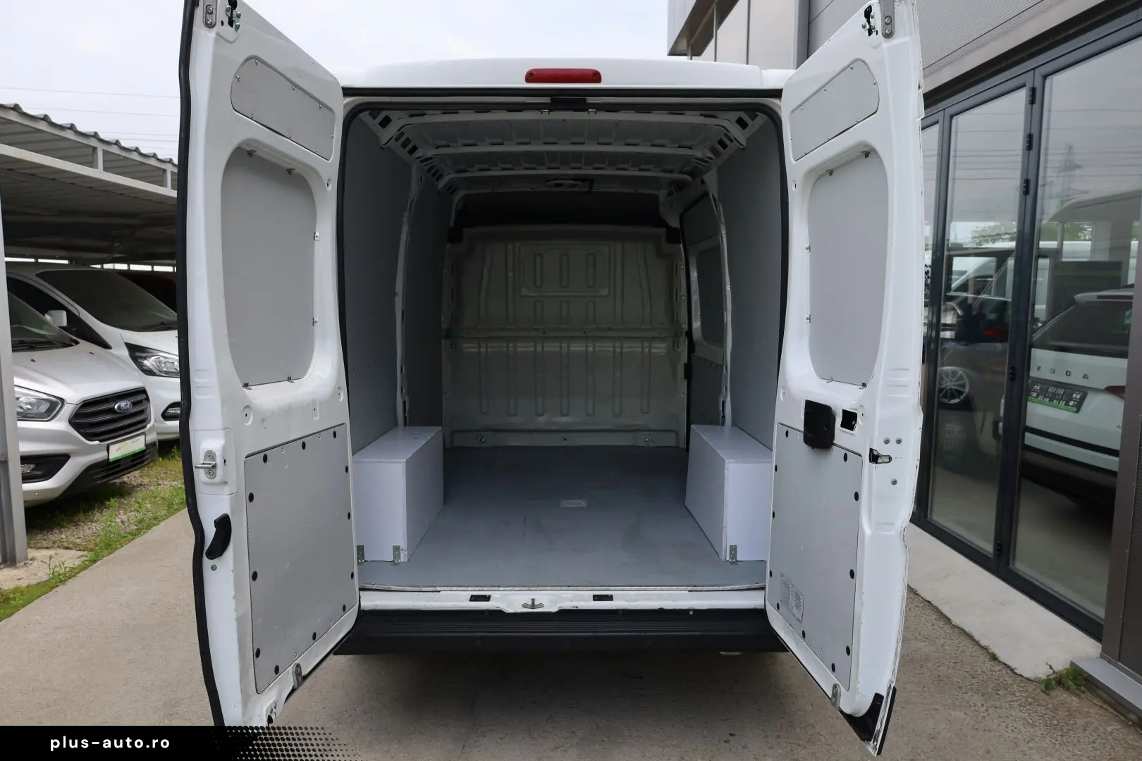 Peugeot Boxer 2.0 130 HP L2H2