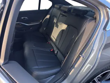 BMW 330e xDrive Limousine M Sport