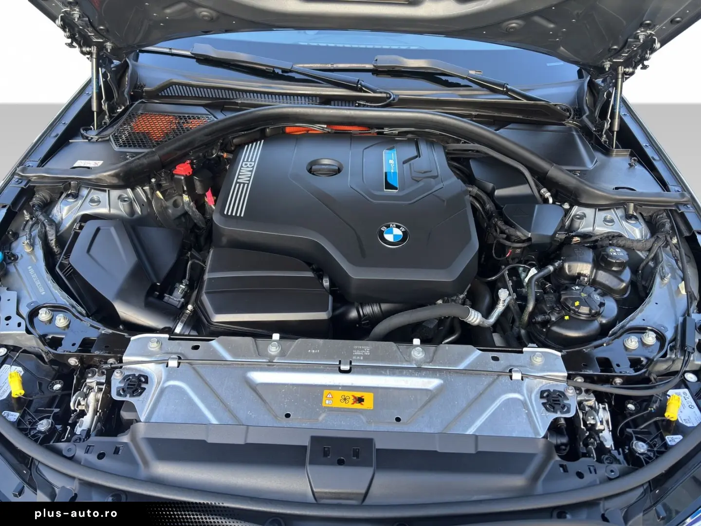 BMW 330e xDrive Limousine M Sport