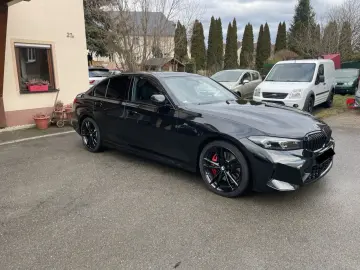 BMW 330 i xDrive M Sport