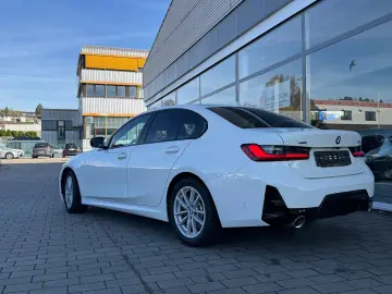 BMW 330 ixDrive M Sport