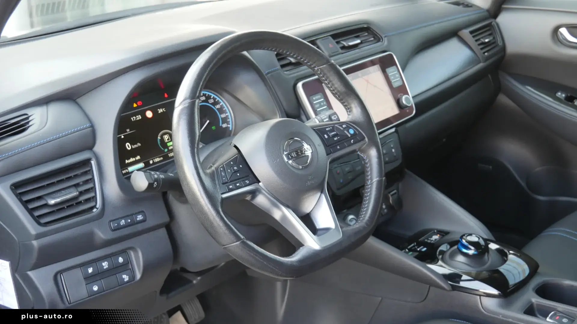 Nissan LEAF 40 kWh Tekna