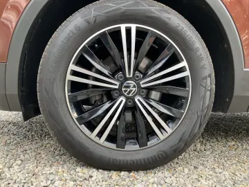 VW Tiguan 2.0 TDI 4MOTION LIFE DSG ACC 4MOTION SHZ